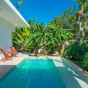 Chic & Mexican Villa, A True Oasis Pool, Security Holiday home Tulum