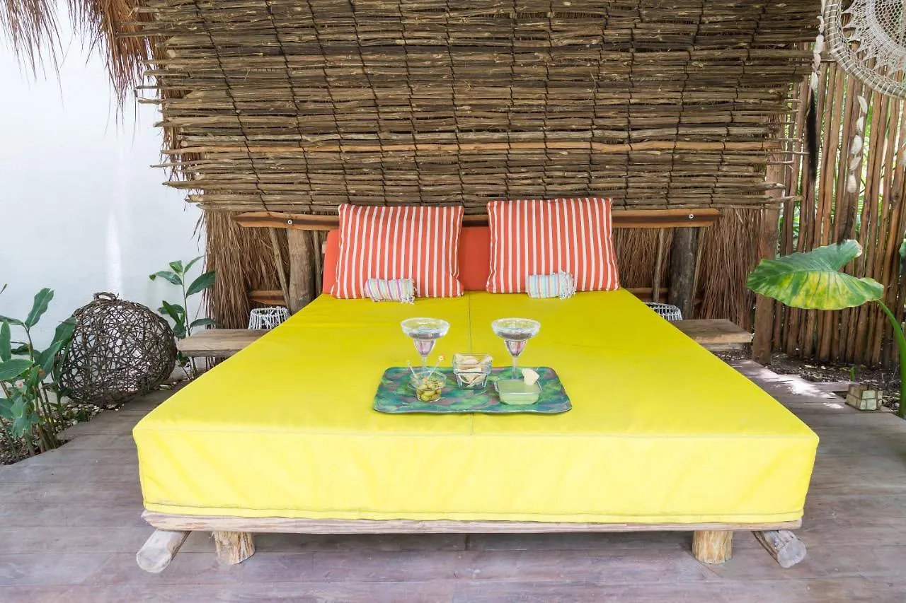 Luxury Private Villas , Private Pool, Private Garden, Jacuzzi, 24Hours Security Tulum
