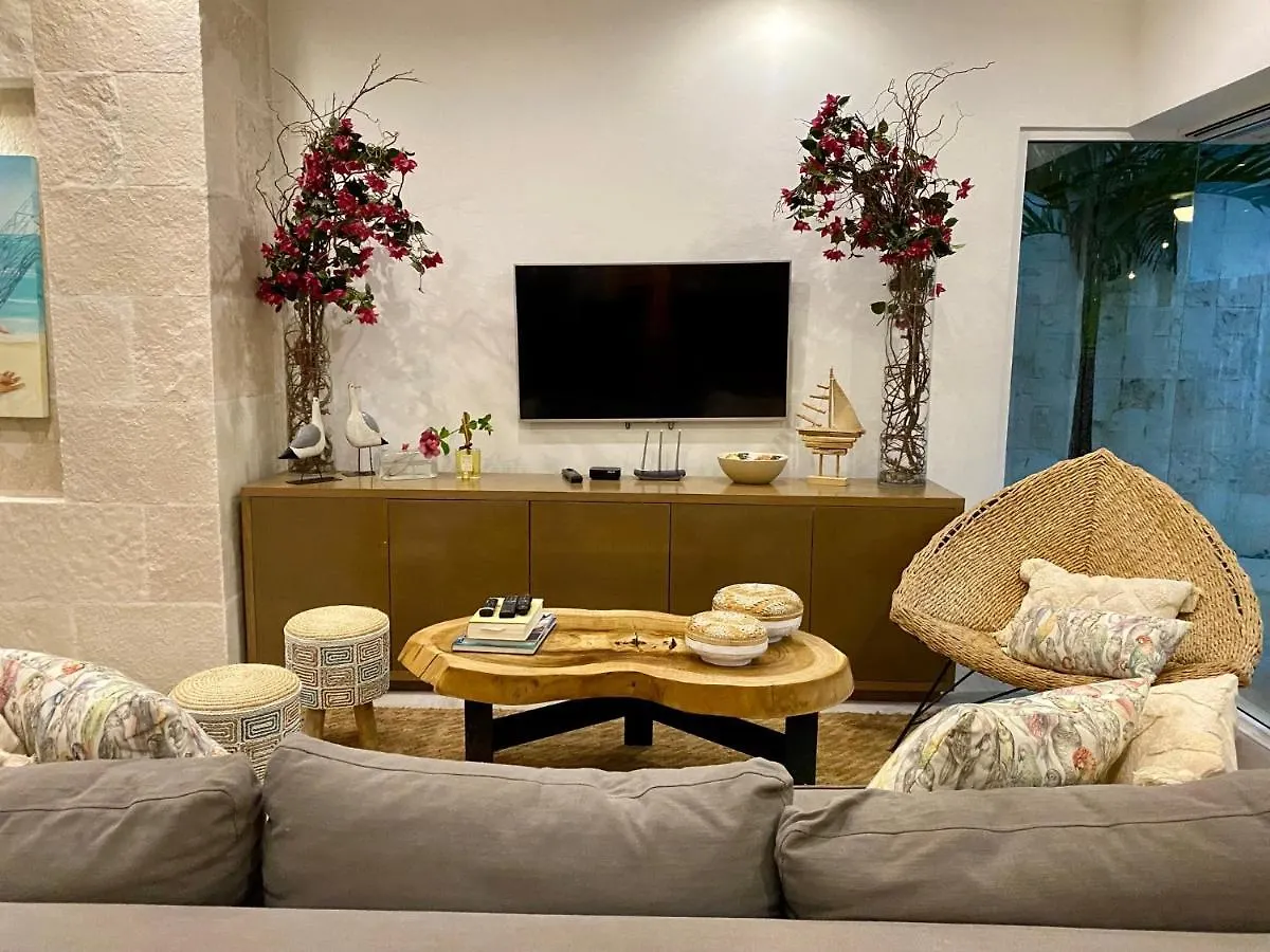 Luxury Private Villas , Private Pool, Private Garden, Jacuzzi, 24Hours Security Tulum