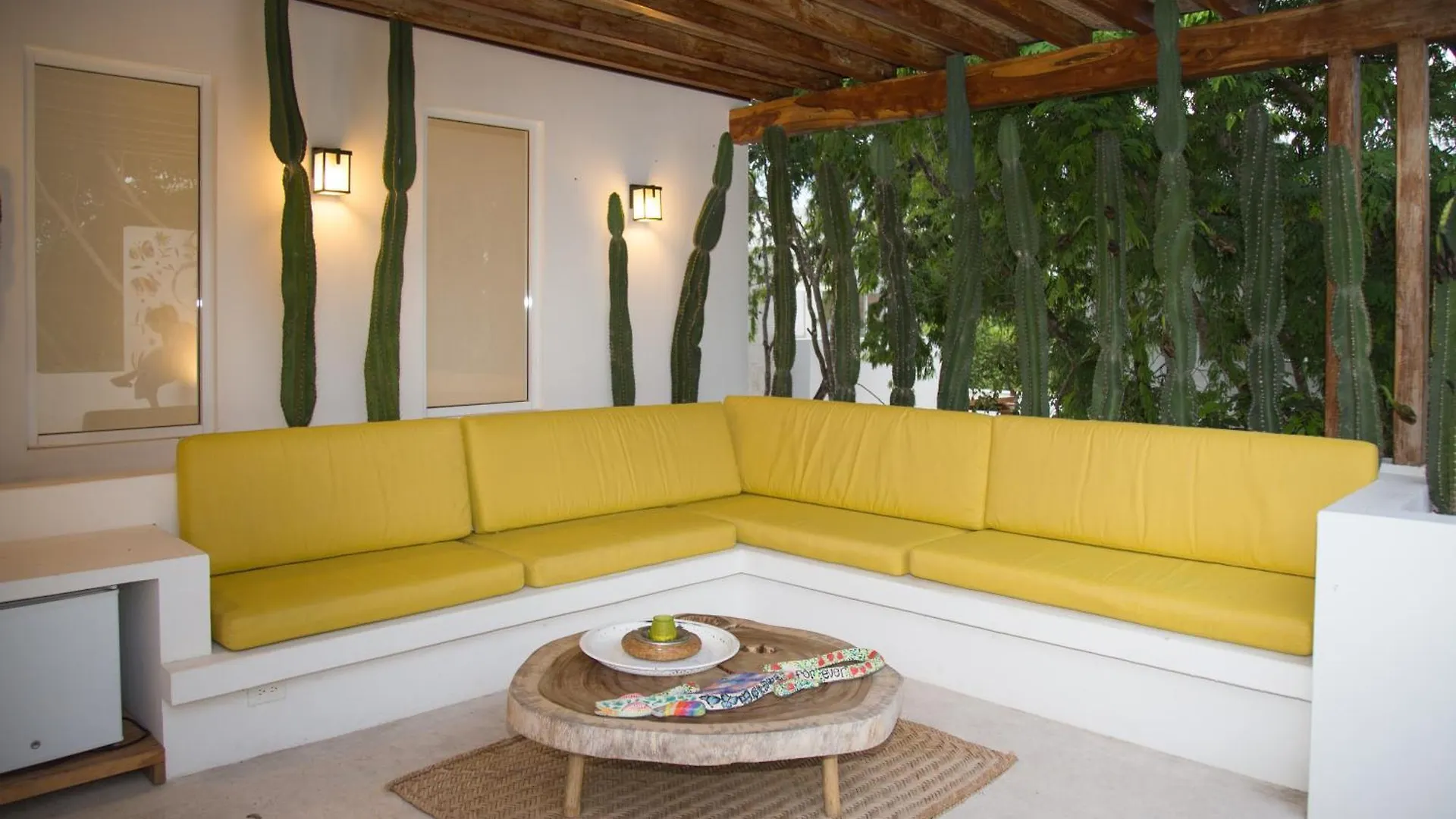 Luxury Private Villas , Private Pool, Private Garden, Jacuzzi, 24Hours Security Tulum