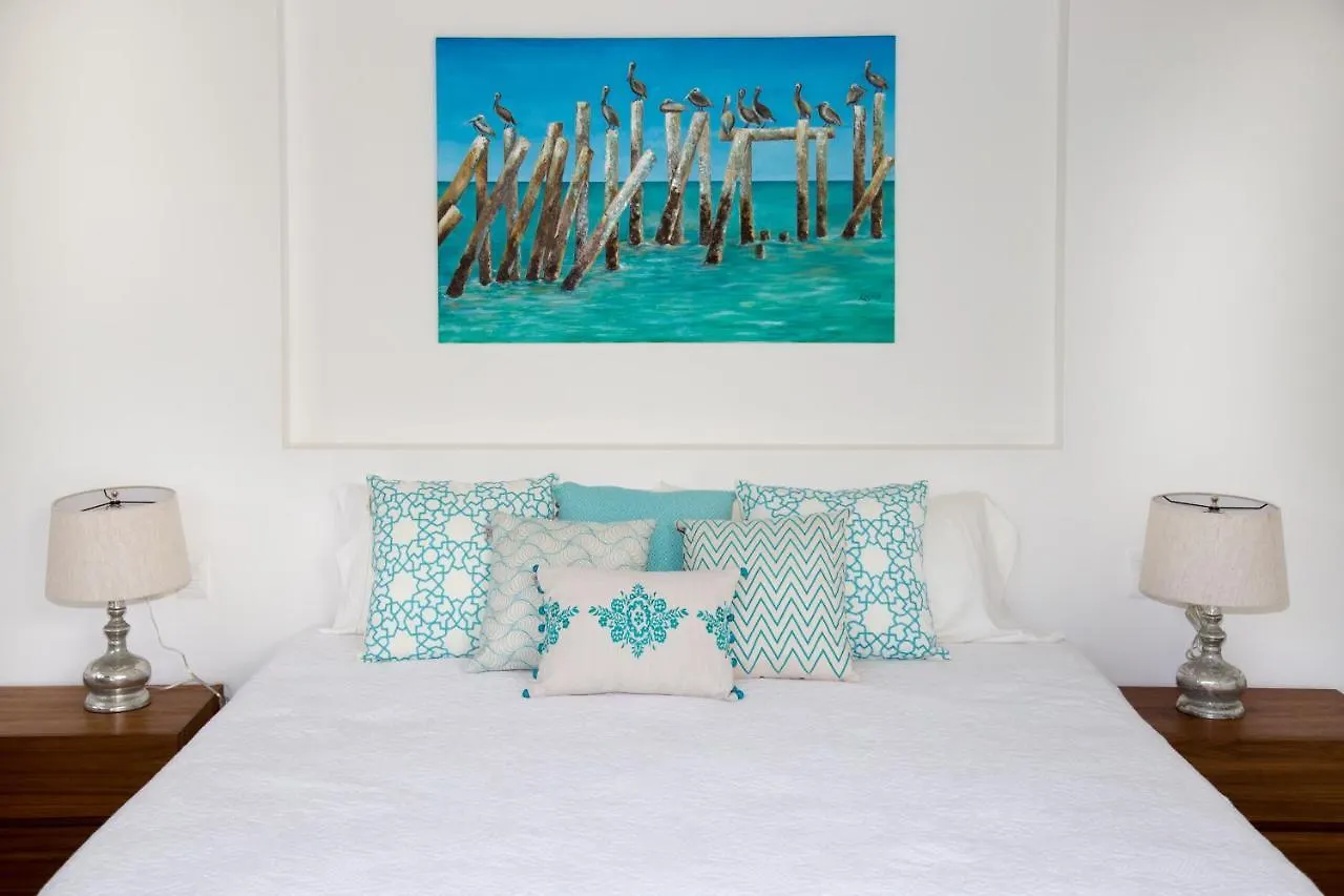 Luxury Private Villas , Private Pool, Private Garden, Jacuzzi, 24Hours Security Tulum